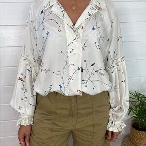 MUNTHE: botanical 100% silk blouse with dramatic sleeves, button neck, popover.